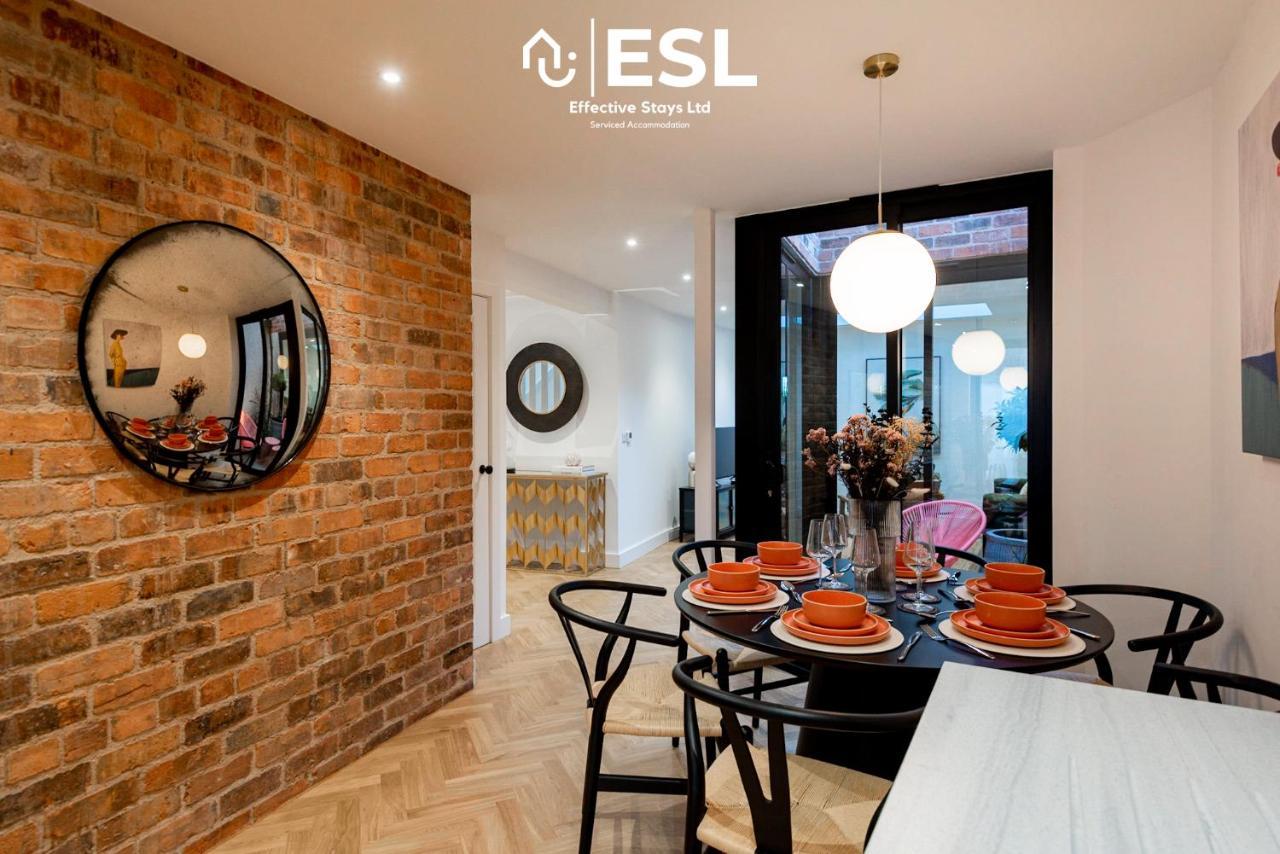 Contemporary Townhouse - Free Parking - Holiday home Shrewsbury
