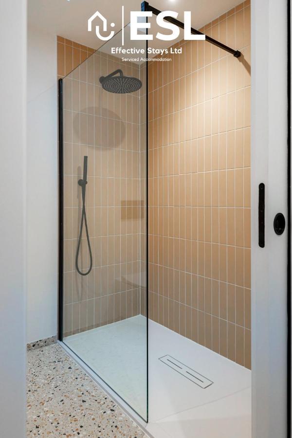 Contemporary Townhouse - Free Parking - Holiday home Shrewsbury