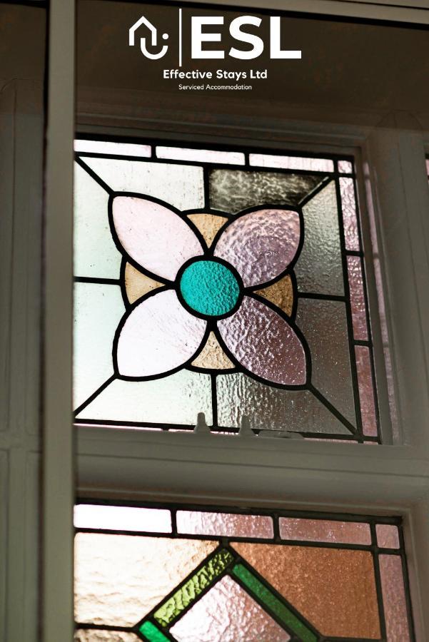 Contemporary Townhouse - Free Parking - Holiday home Shrewsbury